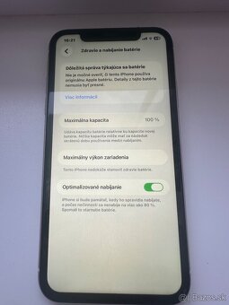 Present iPhone 11 128GB - 4