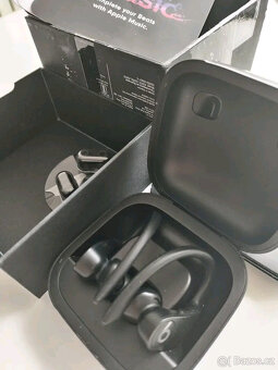 Powerbeats Pro sluchátka - 4