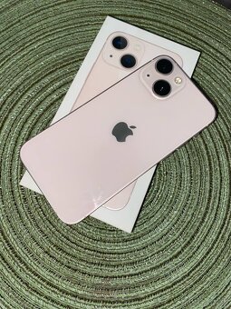 Apple iPhone 13 - 4