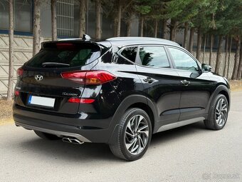 HYUNDAI TUCSON 1.6 CRDI PREMIUM A/T / 1.MAJITEĽ / SK AUTO - 4