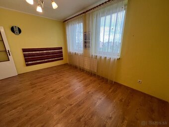 Na predaj 2 izbový byt, Nové Zámky - 4
