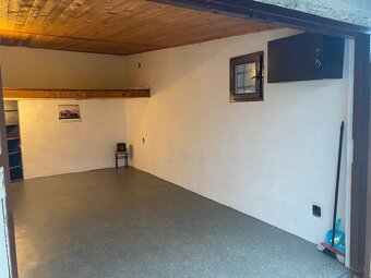 Predám garáž s elektrikou 18m2 v meste Snina. - 4