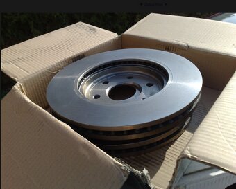 Predám LACNO nové brzdové kotúče Nissan Navara a Pathfinder - 4