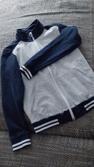 Chlapčenská teplakova súpravu 122-128cm - 4