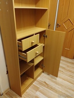 Regálova skrinka buk - 4