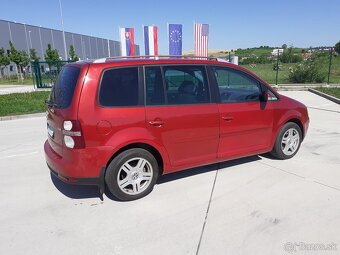 Volkswagen Touran 2.0 tdi 103kw - 4