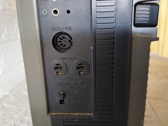 JVC. - 4