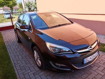 Opel astra J 1.7cdti - 4