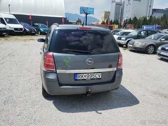 Opel Zafira 1.9 DTL Enjoy - 4