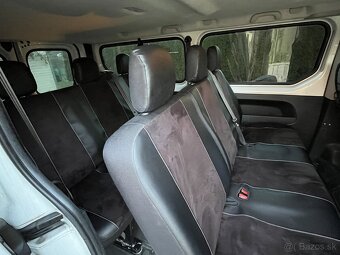 Renault Trafic Combi - 4