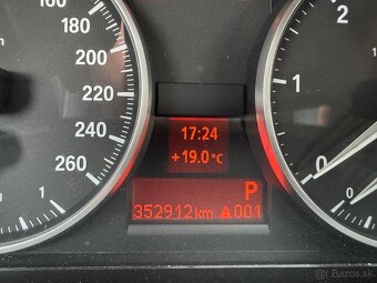 BMW 320d Lci Touring - 4