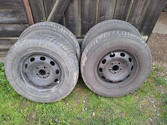 Predam komplet pneumatiky 4× 175/80 R 14 Barum Polaris3 - 4