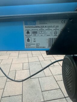 Štiepačka dreva - 4