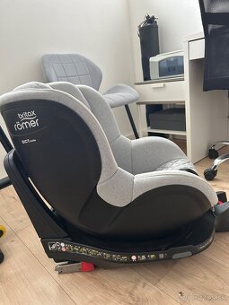 BRITAX RÖMER Dualfix 360 - 4