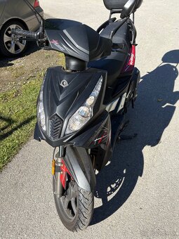 Skúter Maxon 125 - 4