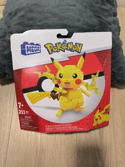 Mattel Pokémon Mega Construx – Charizard, Pikachu (SET)
 - 4