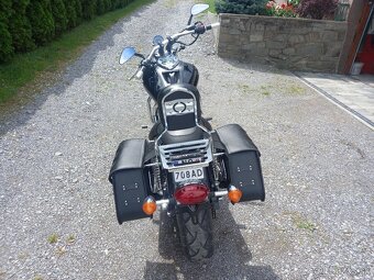 Triumph SPEEDMASTER - 4
