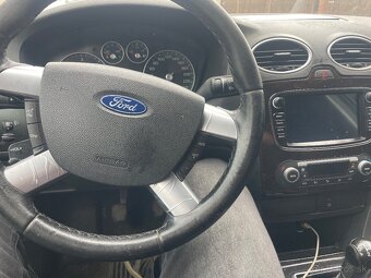 Ford Focus mk2 1.8 TDCI - 4