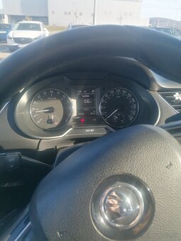 Octavia 3, 2.0tdi,webasto, automat - 4