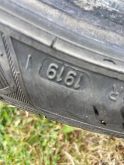 Good year 225/45 r17 - 4
