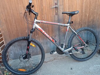 TREK-bike- - 4