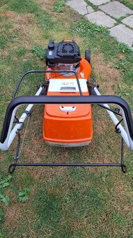 Stihl RM 248T - 4