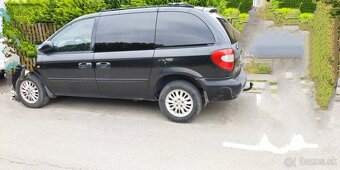 Chrysler Voyager - 4