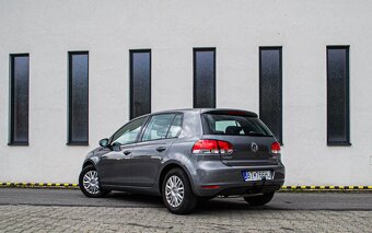 Volkswagen Golf 6 1.4 59kW M5 MODEL 2010 - 4