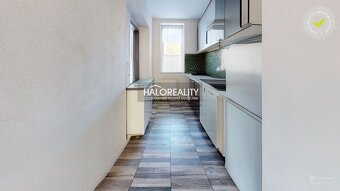 HALO reality - Predaj, štvorizbový byt Žiar nad Hronom, s ga - 4