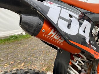 KTM 85 SX (2023) – ZÁVODNÝ STROJ SO ŠPIČKOVÝMI ÚPRAVAMI - 4