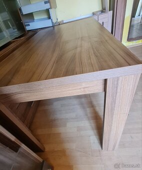 Predám kuchynský stôl masívny 160x80 - 4