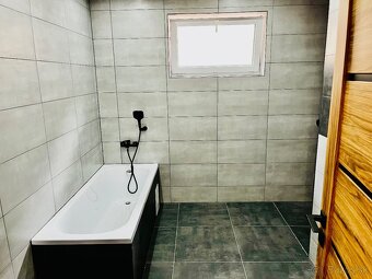 ZNÍŽENÁ CENA 4. izbová novostavba 482m2, HE - 4