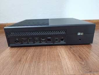 Xbox One 500GB + Kinect + 1 ovládač + Bonus FIFA 19 zadarmo - 4