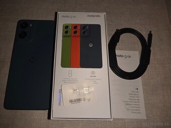 Motorola G0 6 duos modrá v super stave konplet navod krabica - 4