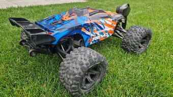 Traxxas E-Revo2 1/8 Brushless 6S lipo - 4