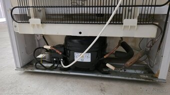 Predám pokazenú chladničku - 4