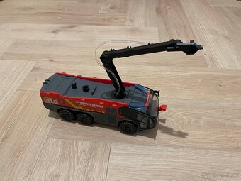 Drevené autíčka, letiskové hasičské auto - 4