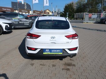 Hyundai i30 FB 1.0T-GDI 88kW FAMILY COMFORT ZÁRUKA - 4