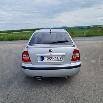 Škoda octavia rs 1.8t - 4