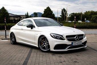 Mercedes-Benz C trieda Kupé Mercedes-AMG 63 S A/T - 4