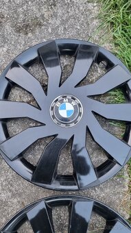 Puklice r16 a r15 original SKODA. - 4