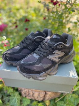 New Balance 9060 EU42 - 4