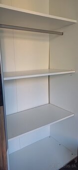 Šatníková skriňa + 2 nočné stolíky zadarmo - 4