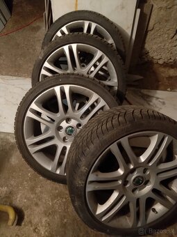 Superb 2 disky 5×112 R18 - 4