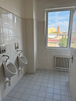 RealityKolesár prenajíma kancel 36m2 Rumunská KE JUH. - 4