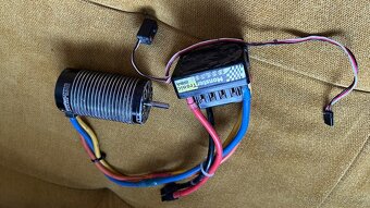 Regulátor monstertronic 150A - 4