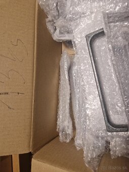 Kovové úchyty do kuchyne - 4