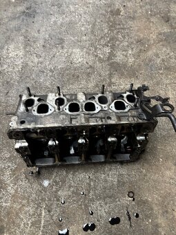 Predám hlavu valcov 1.9 TDi BLS - 4