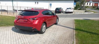 Mazda 3 Skyactiv 2.2D - 4