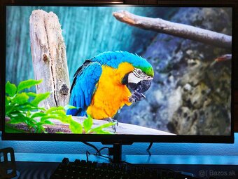 27" Gigabyte M27UP - 4